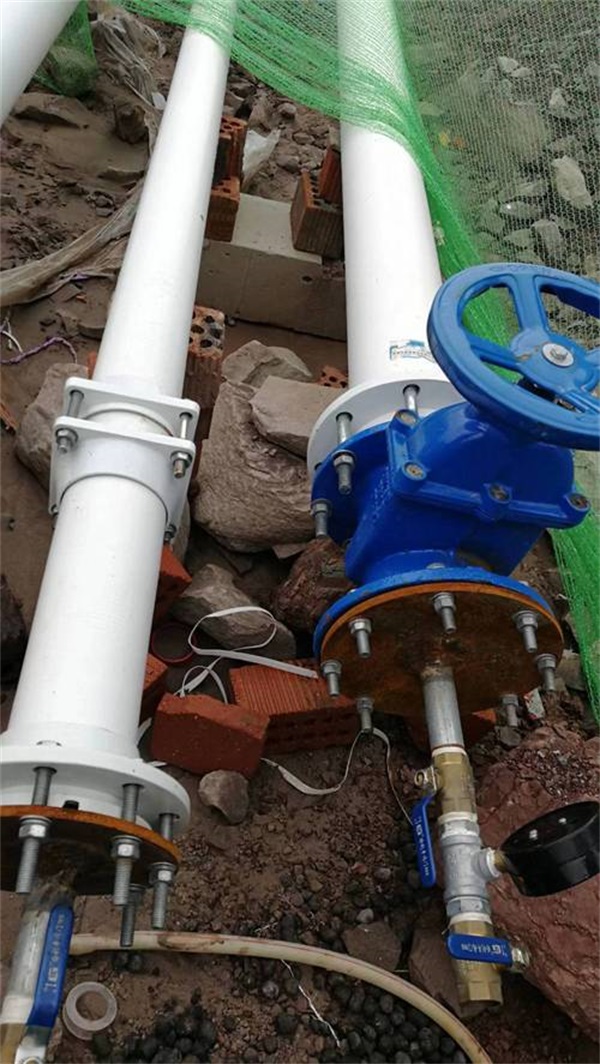 PSP穿線鋼塑復(fù)合壓力管生產(chǎn)廠家供應(yīng)水泥廠用管